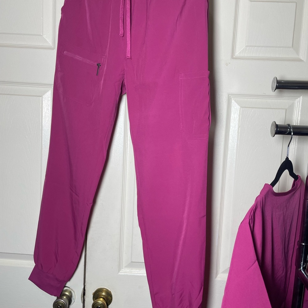 Medium/Large Pink Set
